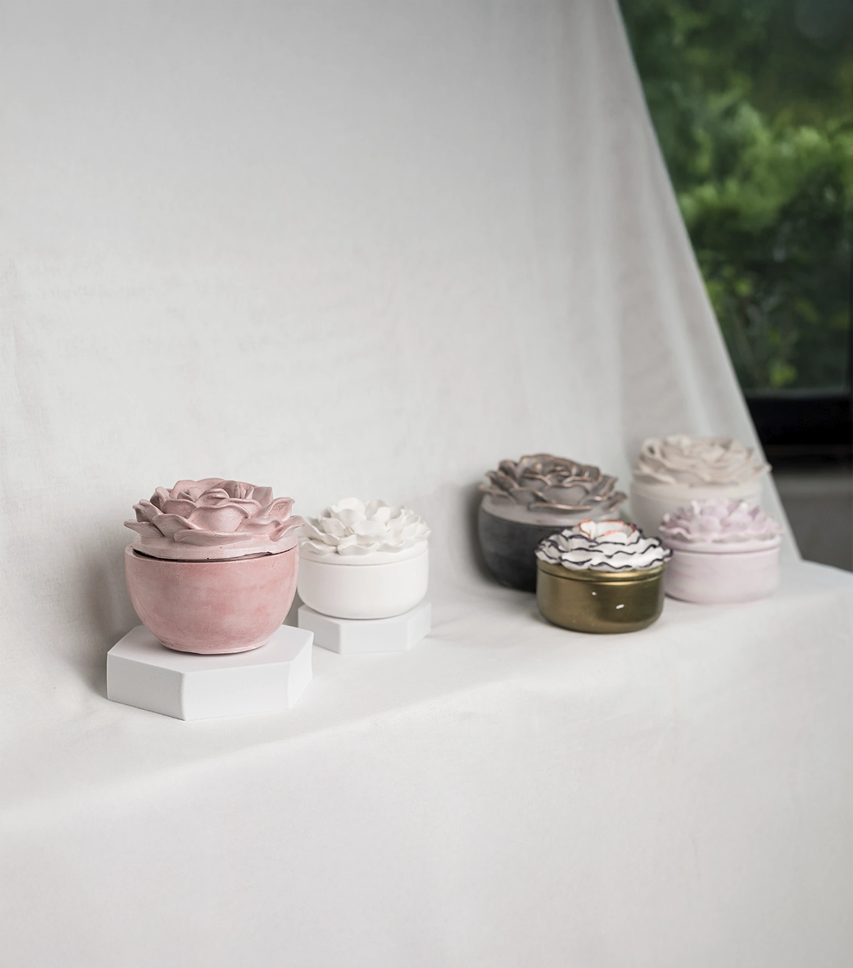 Whispers of camellia jar - Image 5