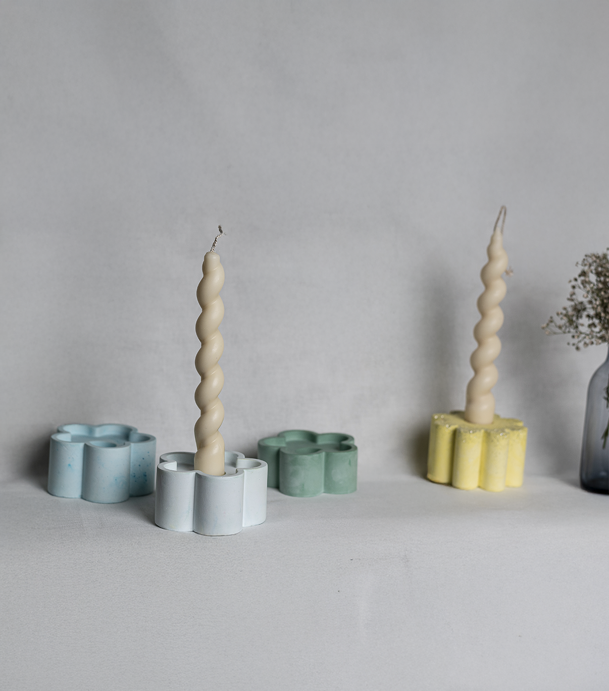 Floral taper candle holder - Image 2