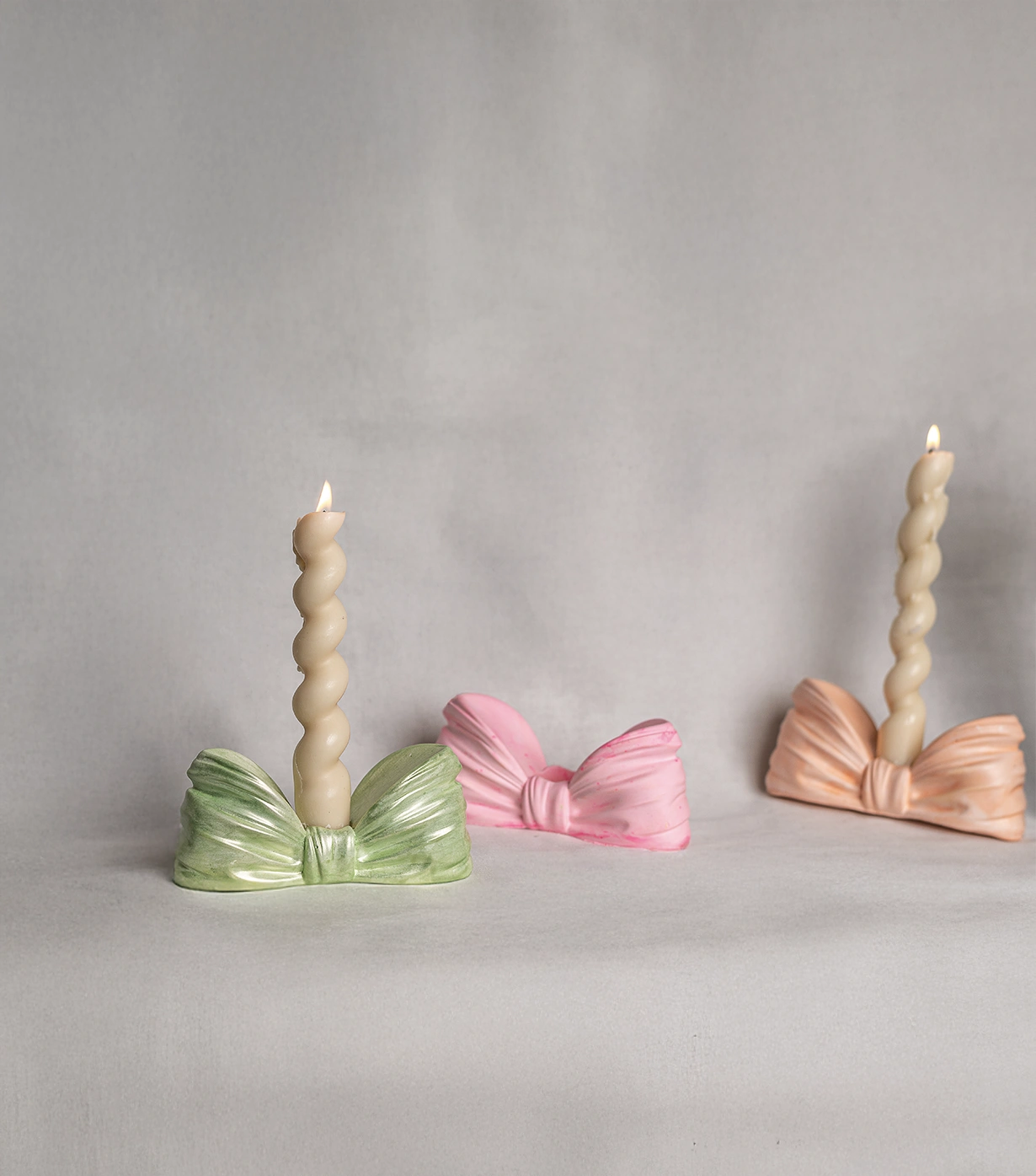 Sweet bow tie candle holder - Image 2