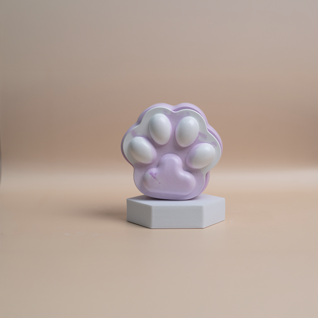 Paw tin
