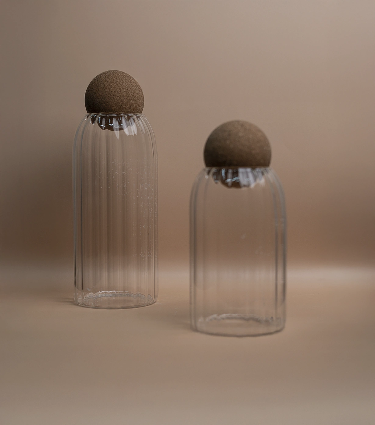 Snow pearl wax with container - Image 3