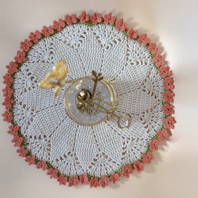 Round daisy flower table mat big