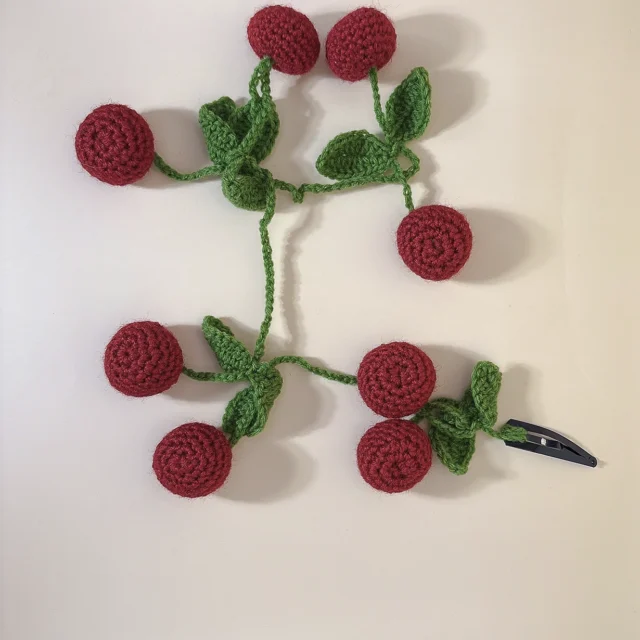 Long Cherry clip
