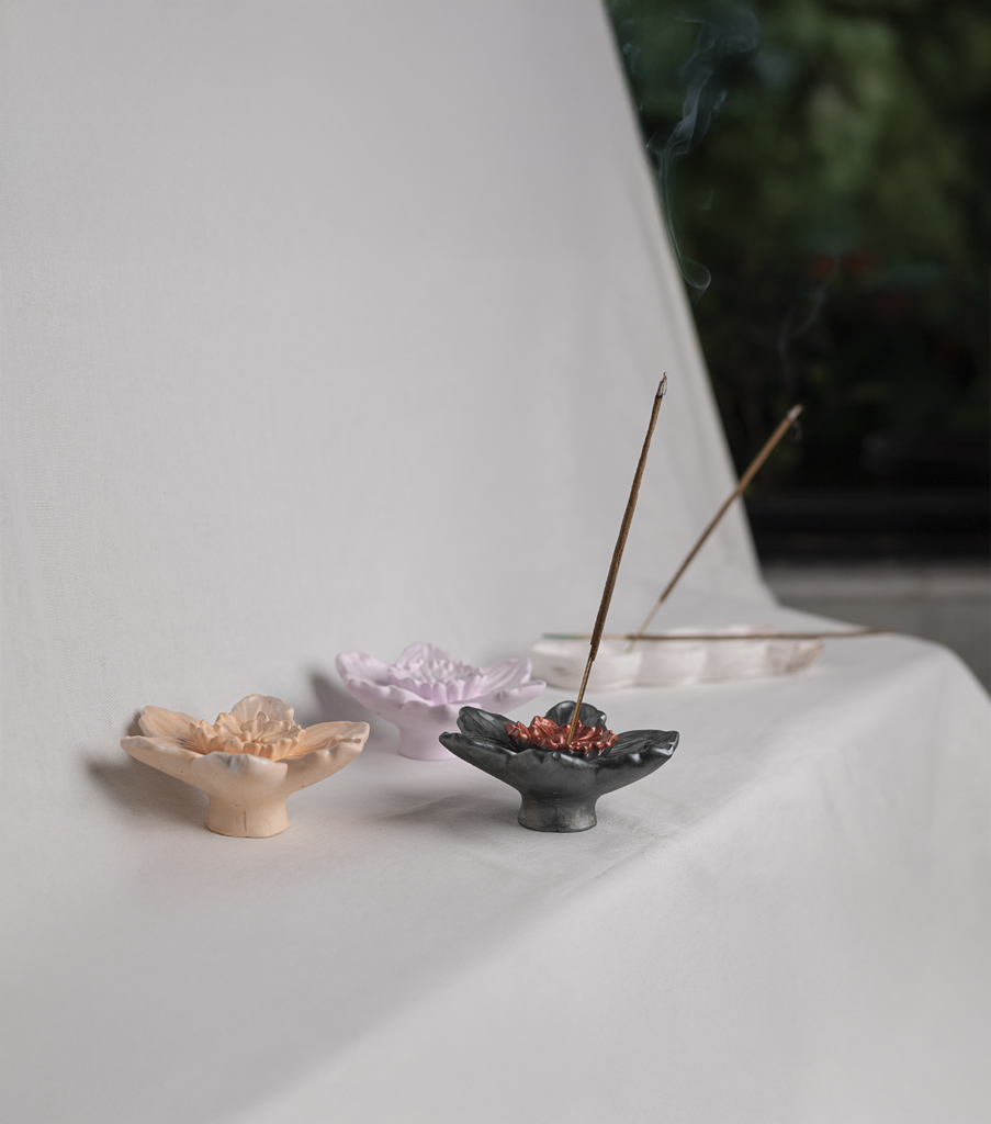 How to Decorate Small Spaces with Handmade Items – Smart Styling for Small Homes